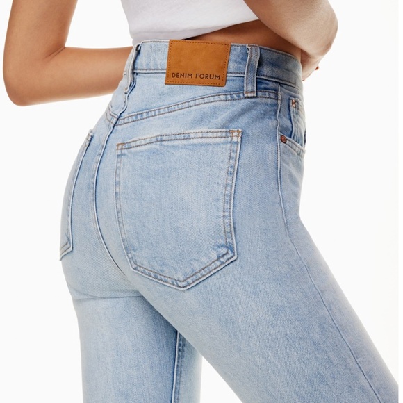 New Denim Forum Aritzia Jeans THE YOKO HIGH RISE SLIM - Picture 1 of 3
